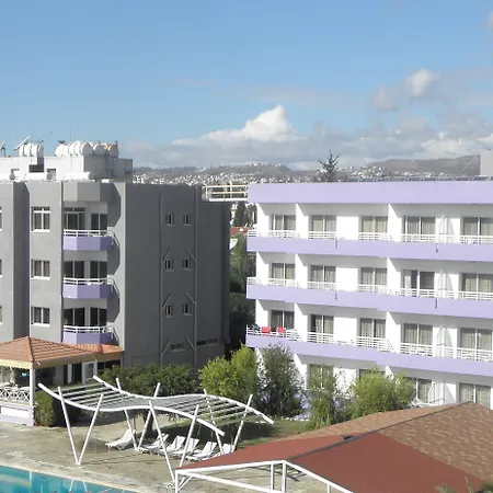 Valana Aparthotel Limasol