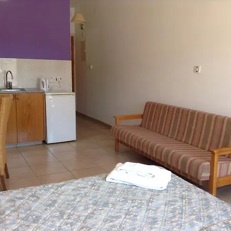 Aparthotel Valana Limasol