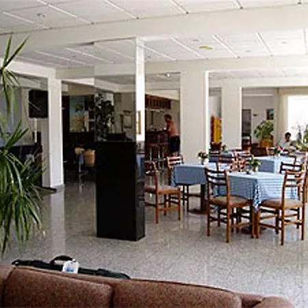 Hotel de apartamente Valana 2*