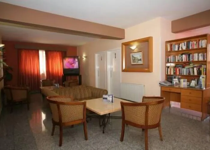 Valana Aparthotel 2*