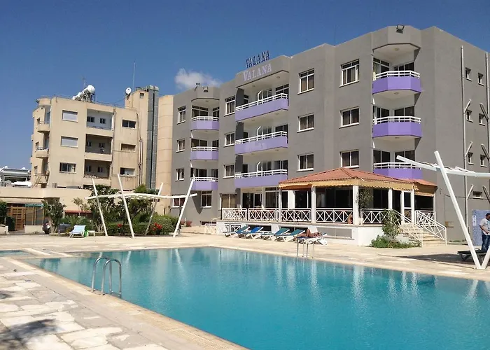 Aparthotel Valana Lemesos
