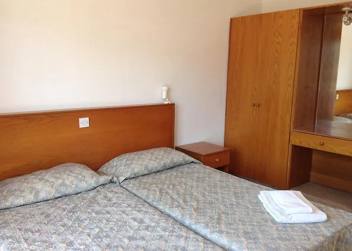 Aparthotel Valana Lemesos