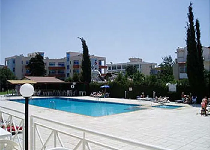 Aparthotel Valana Lemesos