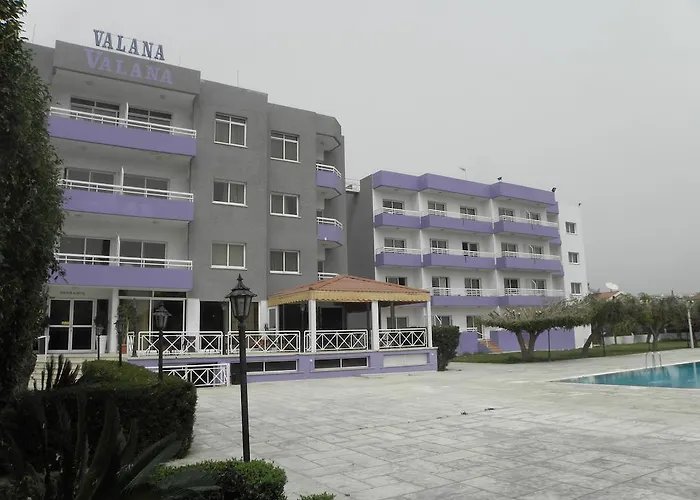 Aparthotel Valana